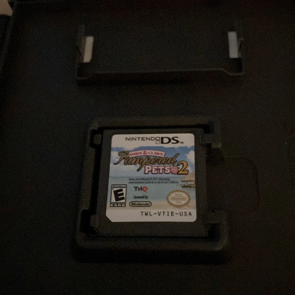 Nintendo DS Paws and Claws Pampered Pets 2 game
